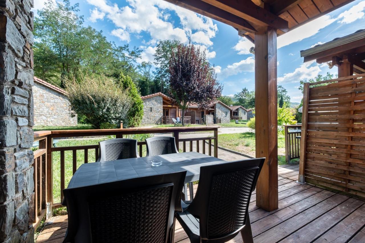 Mercus-Garrabet Le Hameau Du Comte De Foix - 11 Chalets En Ariege מראה חיצוני תמונה
